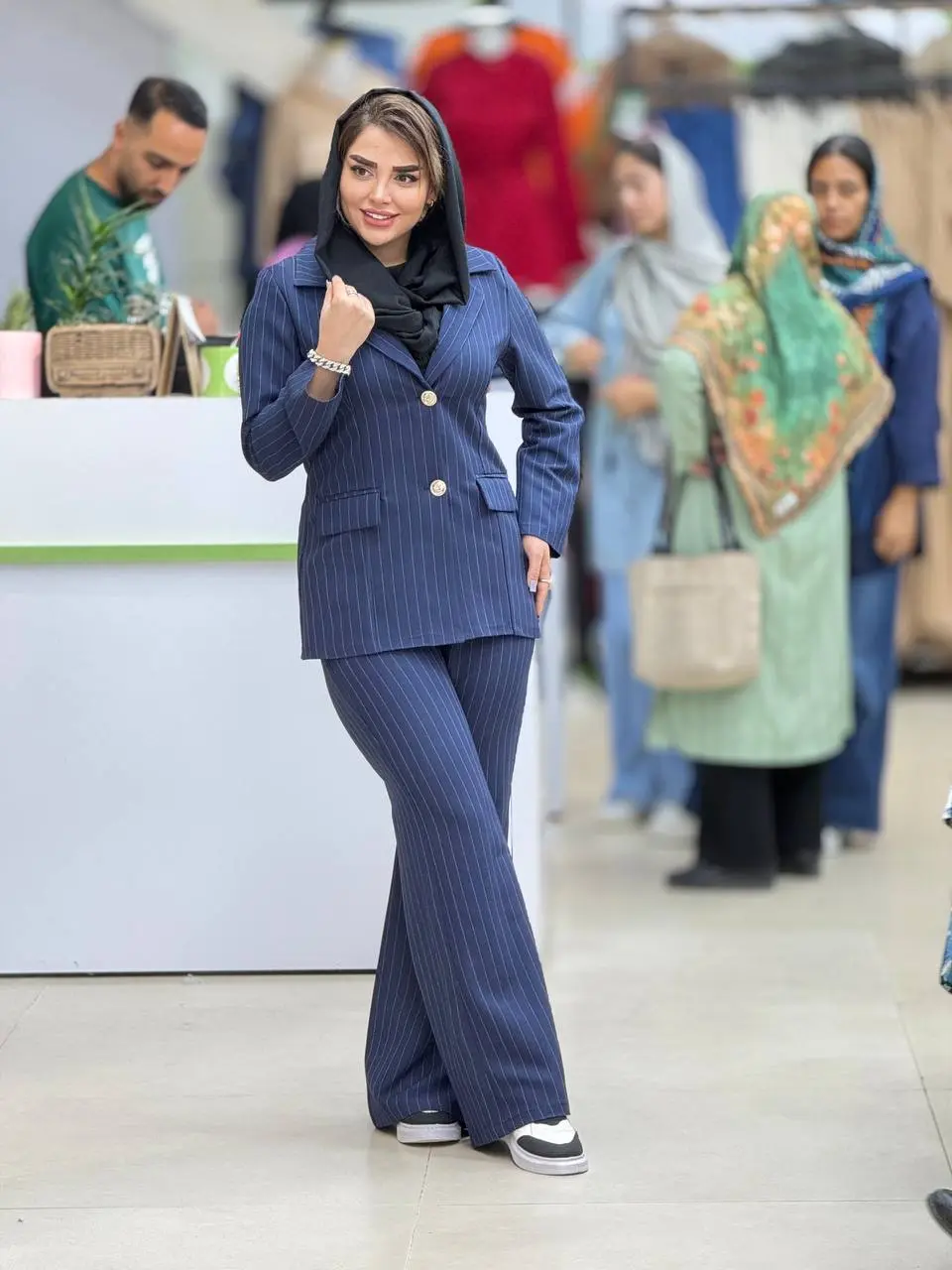 کت و شلوار دیپلمات دو کمه کوتاه دیپلمات